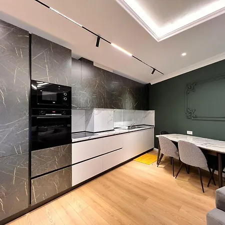 Apartment Aulisa Luxury Tirana
